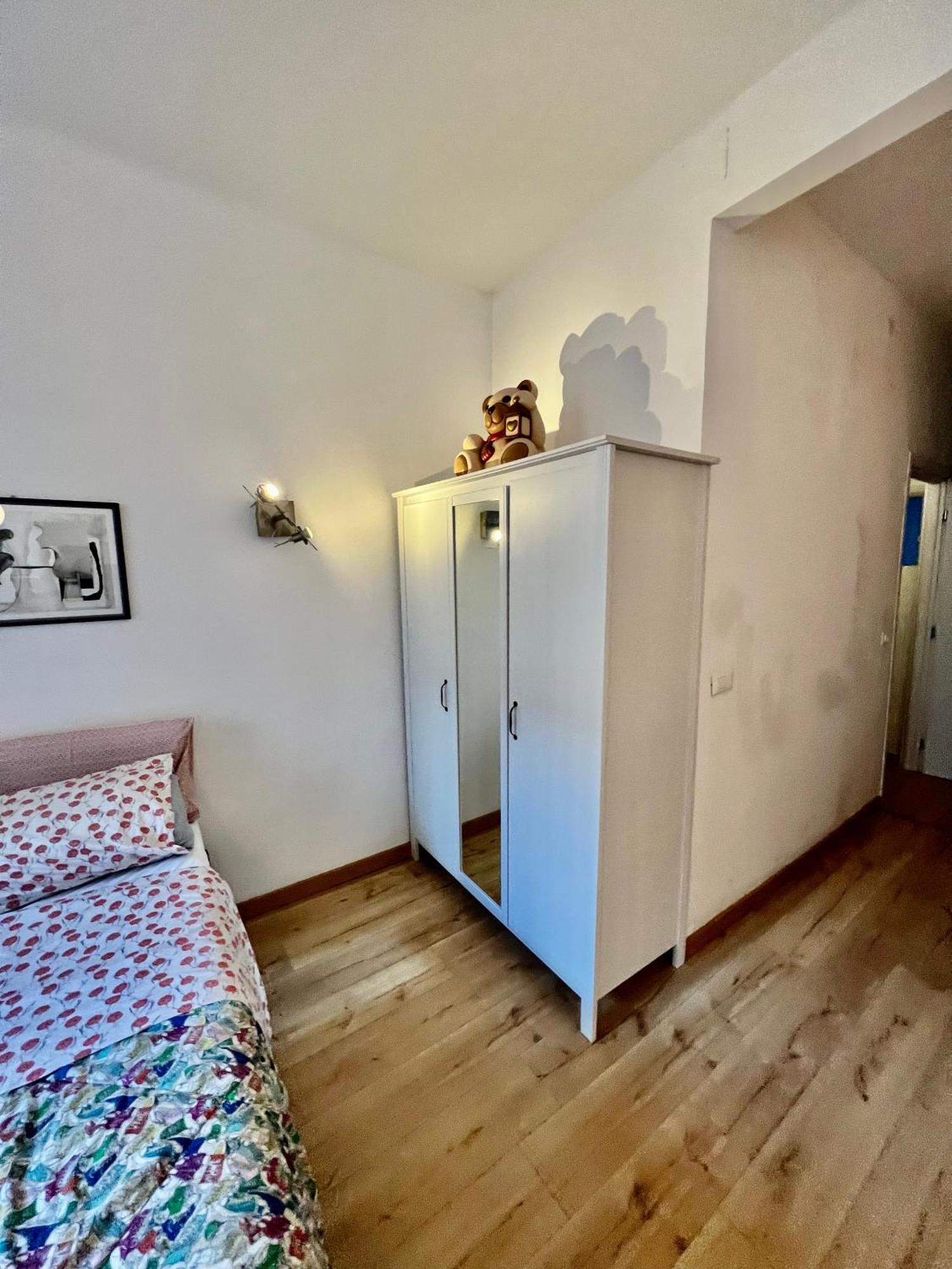 Alla Scalinata Del Teatro Rossetti Confort Suites Parcheggio Триест Экстерьер фото